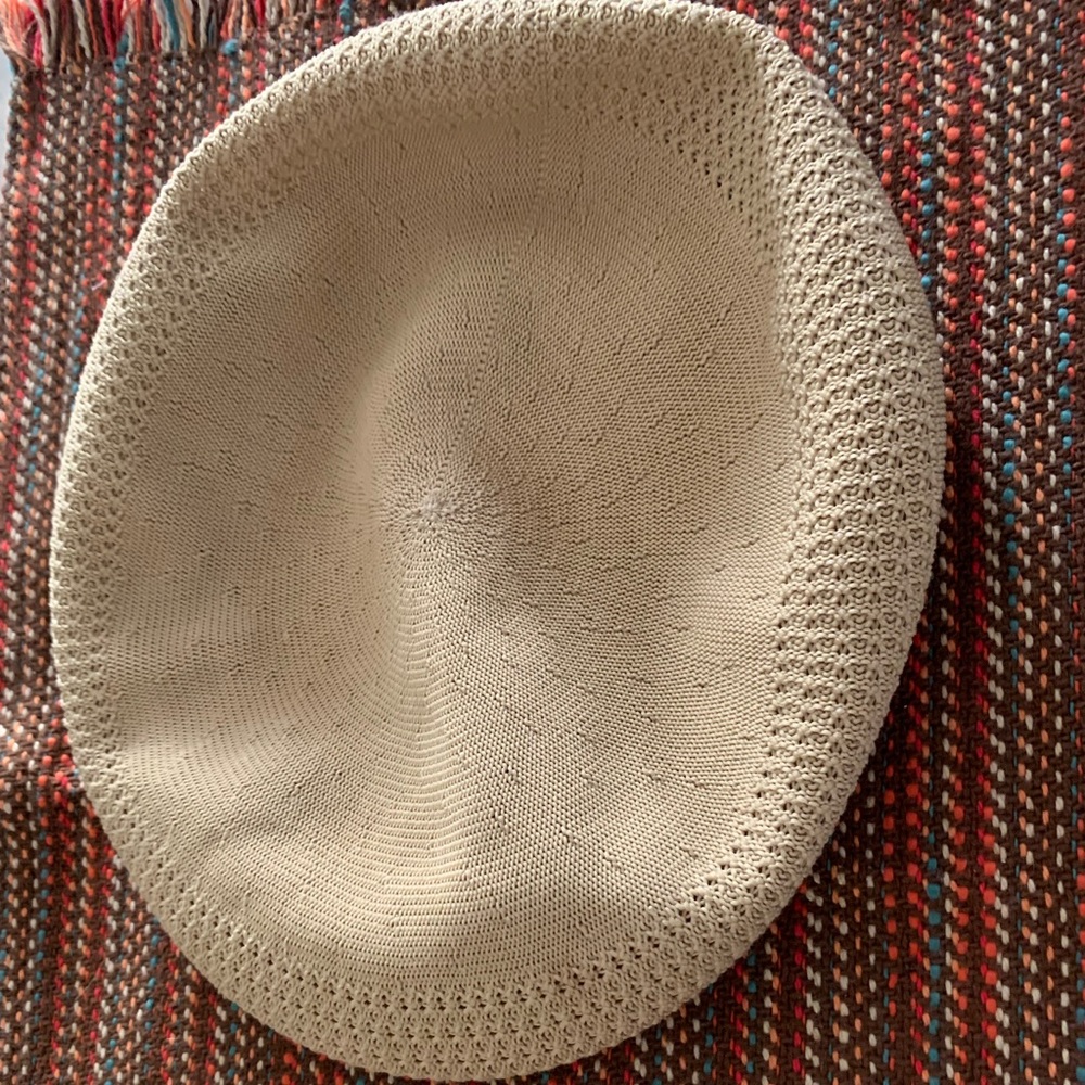 Authentic Kangol Men’s Scully Cap